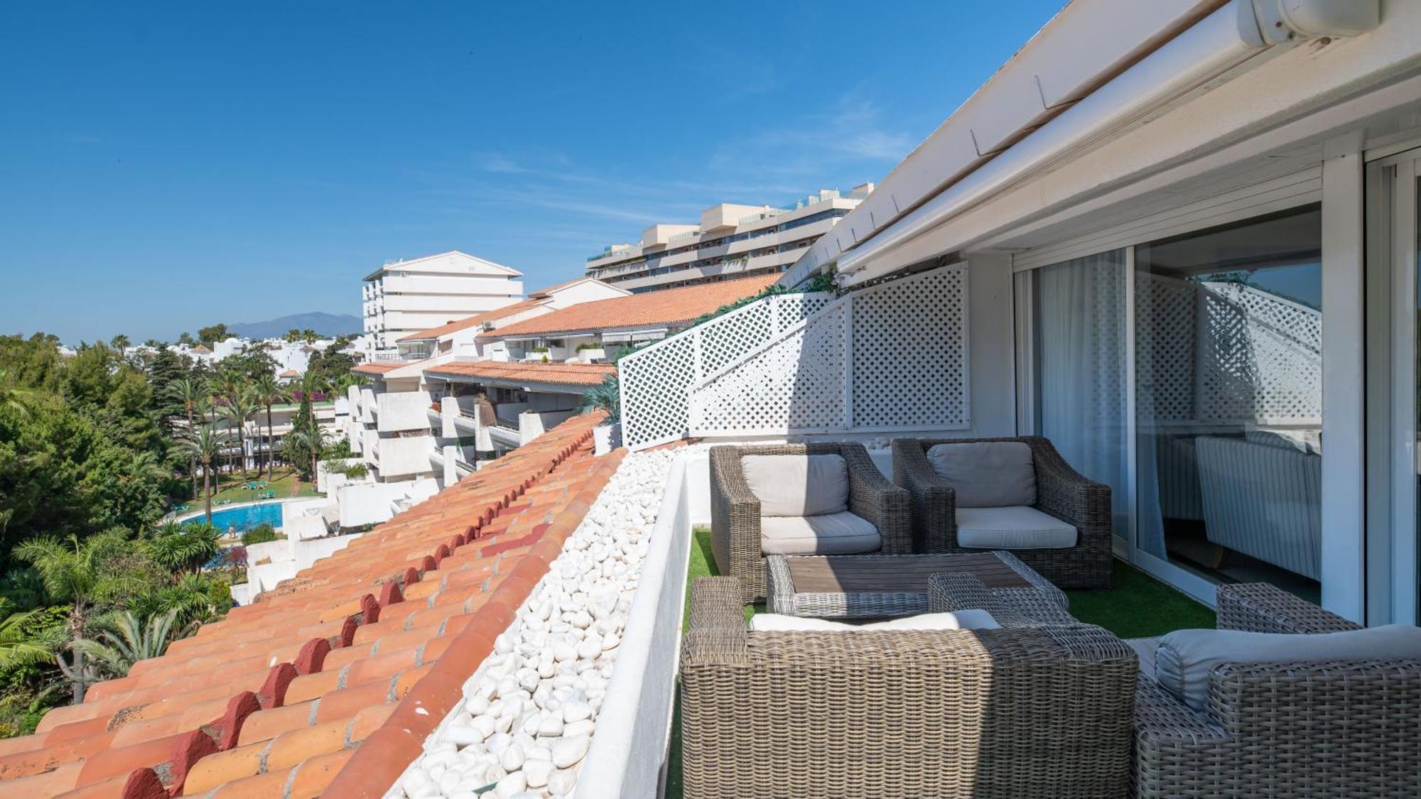 Penthouse Boutique Suite Marbella Exterior photo